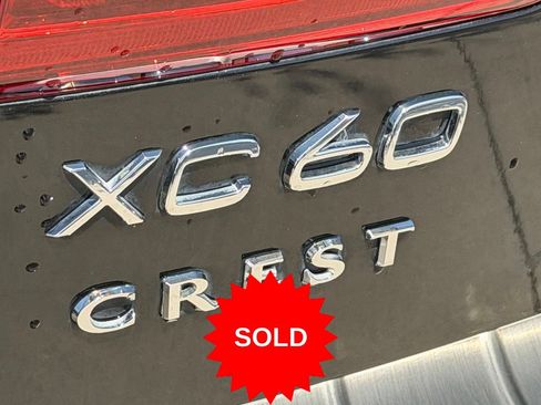 Used 2024 Volvo XC60 T8 Ultimate w/ Protection Package Premier AWD/4WD image 12
