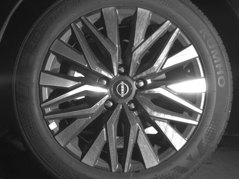Used 2026 Nissan Altima 2.5 SV FWD image 15