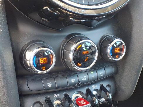 Used 2015 MINI Cooper S FWD image 17