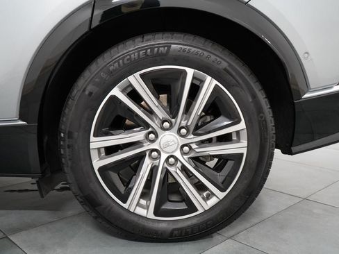 Used 2024 Cadillac Lyriq Luxury AWD/4WD image 33