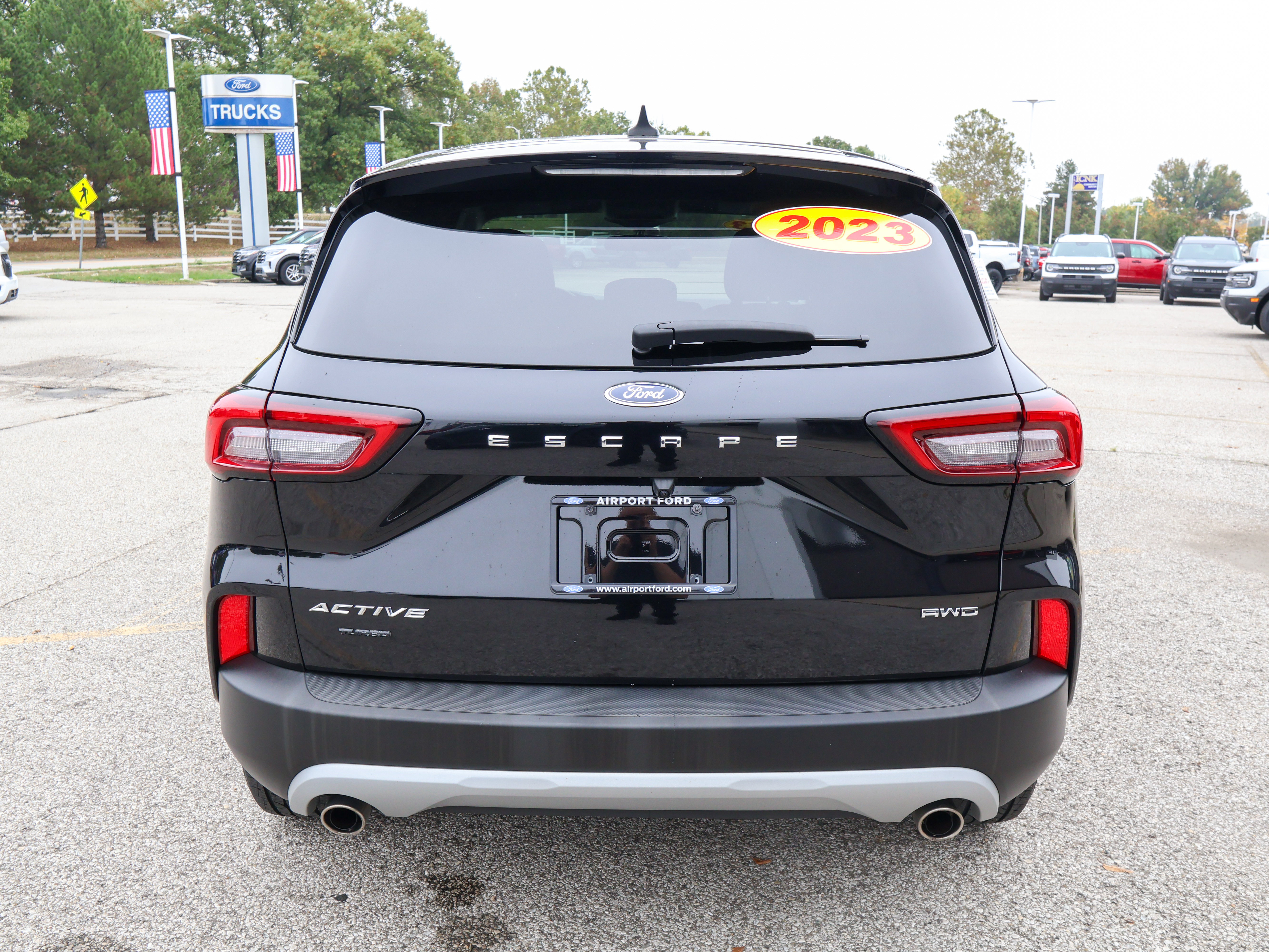 Used 2023 Ford Escape Active AWD/4WD image 4