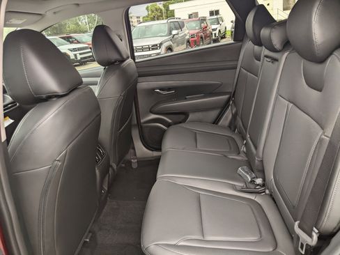 New 2025 Hyundai Tucson XRT image 15