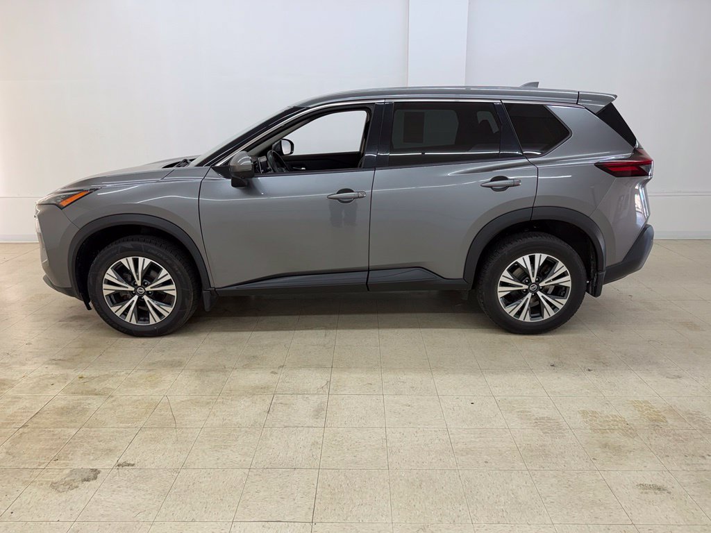 Used 2021 Nissan Rogue SV AWD/4WD image 2