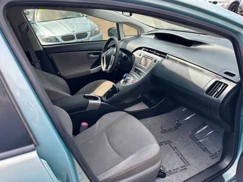 Used 2014 Toyota Prius Prime Plug-In Hybrid FWD image 18