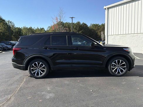 Used 2022 Ford Explorer ST-Line w/ Class IV Trailer Tow Package image 30