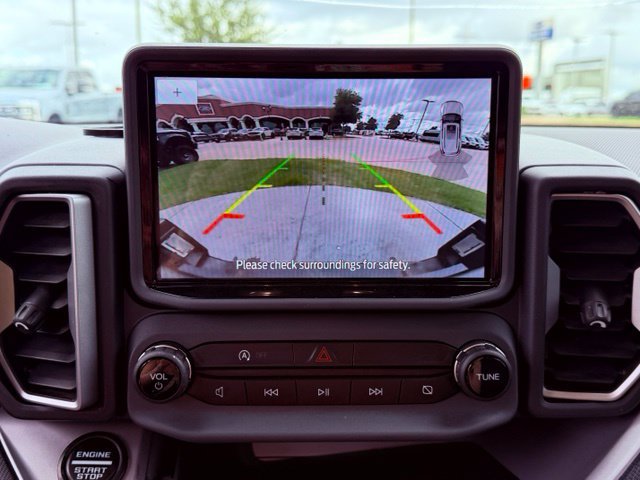 Certified 2022 Ford Bronco Sport Outer Banks w/ Tech Package AWD/4WD image 18