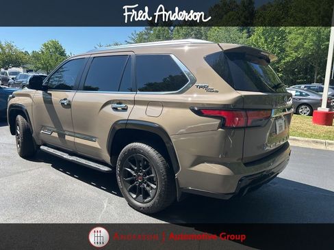 Used 2026 Toyota Sequoia 1794 Edition w/ TRD Off-Road Package AWD/4WD image 19