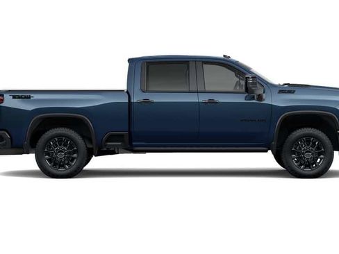 New 2026 Chevrolet Silverado 2500 LT image 5