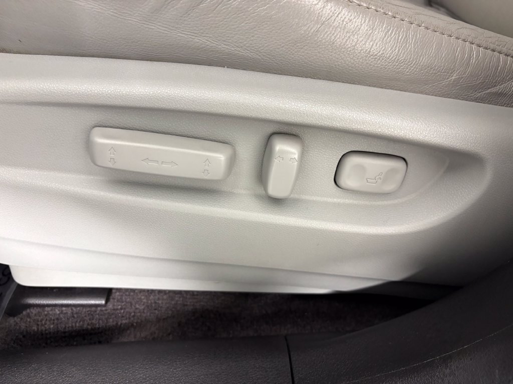 Used 2017 Acura MDX SH-AWD image 14
