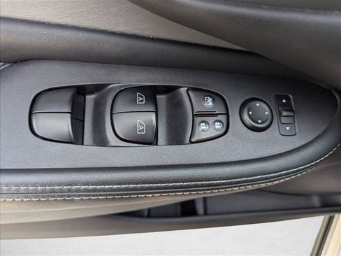 Used 2020 Nissan Murano S w/ Technology Package FWD image 10