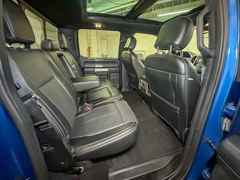 Used 2018 Ford F150 Lariat w/ Equipment Group 502A Luxury AWD/4WD image 28
