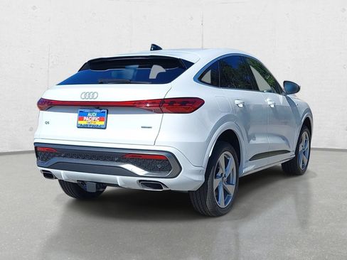 New 2026 Audi Q5 Premium Plus AWD/4WD image 5