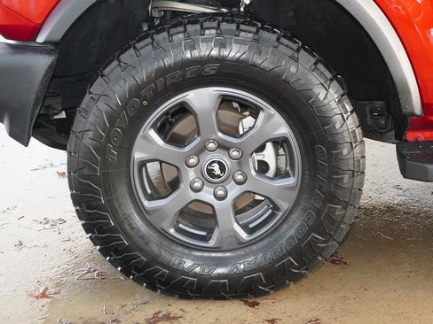 Used 2022 Ford Bronco Big Bend image 9