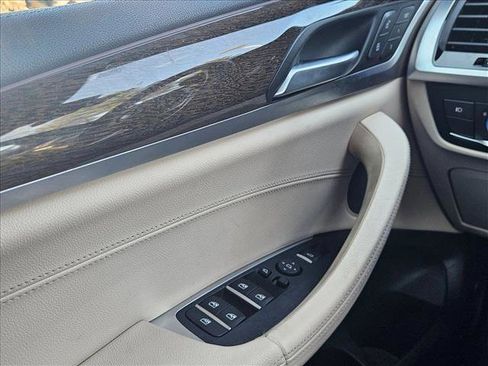 Used 2019 BMW X3 M40i w/ Premium Package image 23