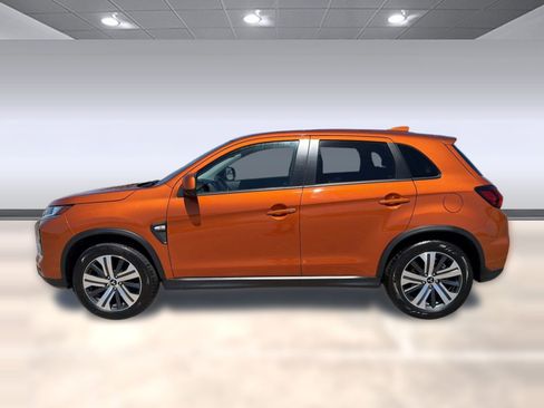 Used 2024 Mitsubishi Outlander Sport S image 2