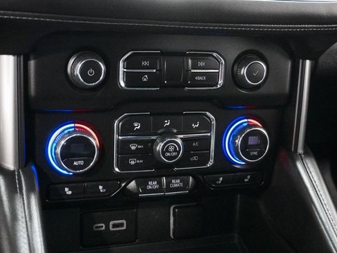 Used 2023 Chevrolet Tahoe LT image 31