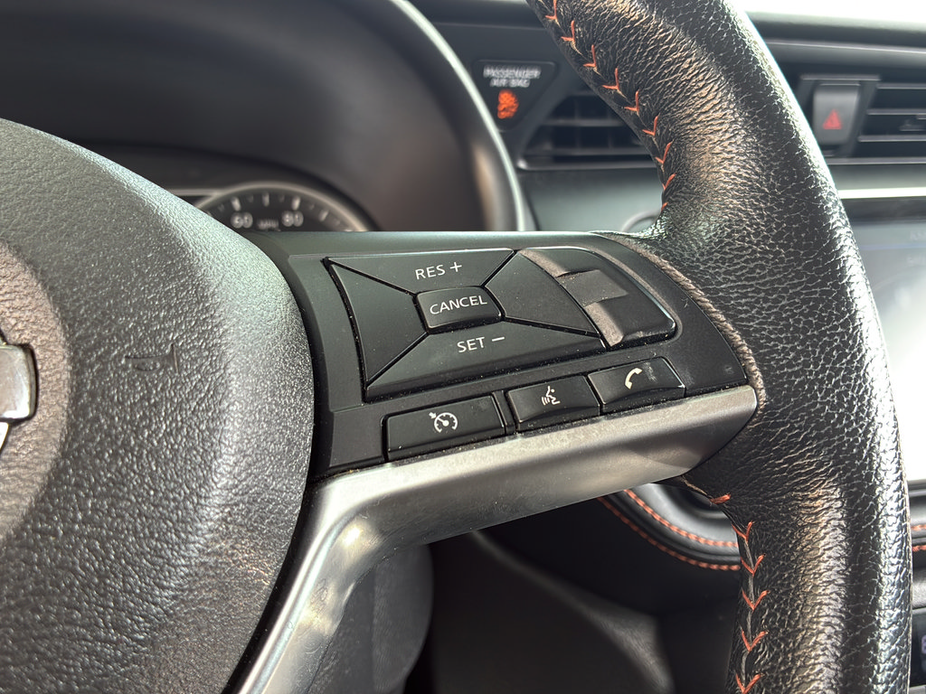 Used 2020 Nissan Kicks SR FWD image 42