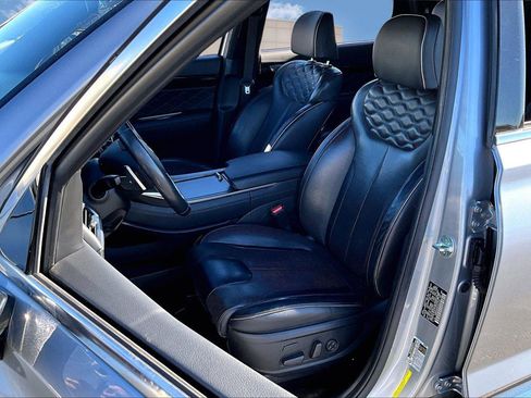 Used 2020 Hyundai Palisade Limited image 24