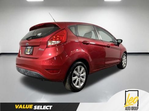 Used 2011 Ford Fiesta SE w/ 203A Rapid Spec Order Code FWD image 6