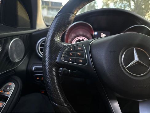 Used 2015 Mercedes-Benz C 300 4MATIC Sedan image 24