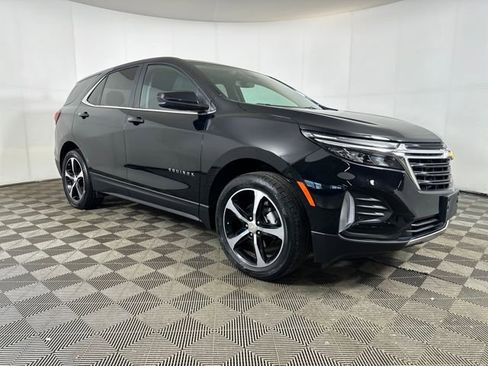 Used 2024 Chevrolet Equinox LT w/ LPO, Cargo Package image 2