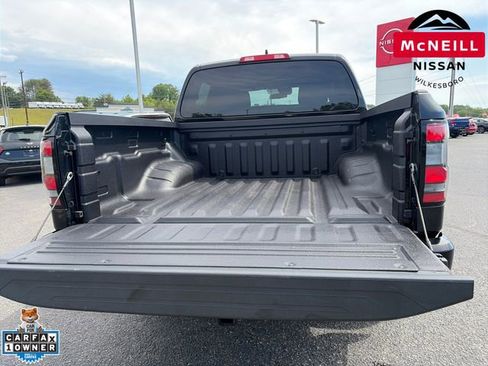 Used 2023 Nissan Frontier SV w/ Midnight Edition Package AWD/4WD image 32