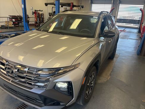 Used 2025 Hyundai Tucson XRT AWD/4WD image 2