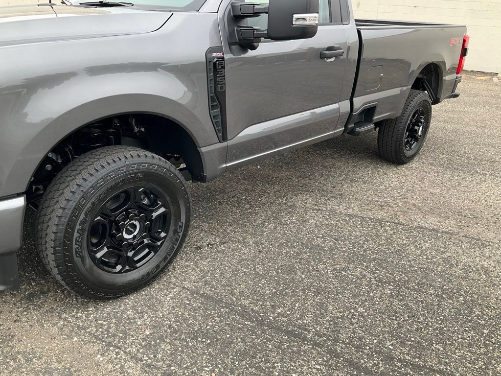 New 2025 Ford F350 XL w/ STX Appearance Package AWD/4WD image 16