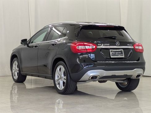 Used 2018 Mercedes-Benz GLA 250 4MATIC image 6