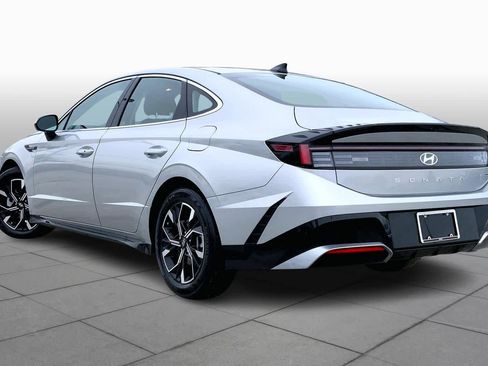Used 2025 Hyundai Sonata SEL image 12