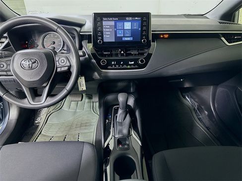 Used 2020 Toyota Corolla SE image 17