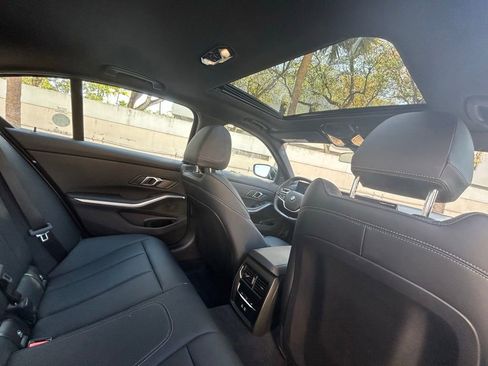 Used 2025 BMW 330i Sedan image 37