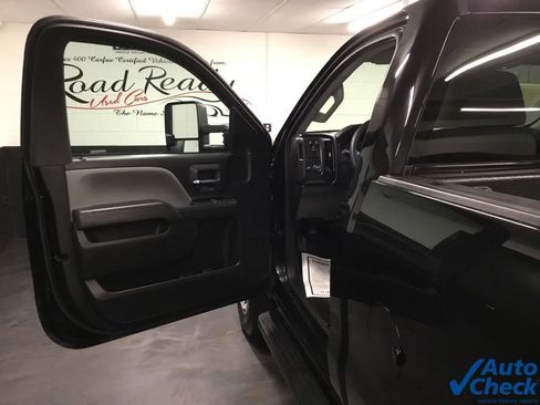 Used 2019 Chevrolet Silverado 2500 W/T w/ WT Convenience Package AWD/4WD image 24