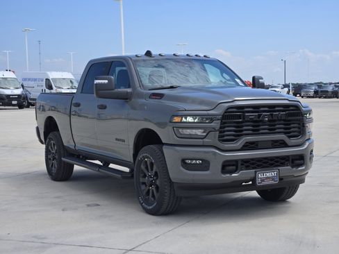New 2026 RAM 2500 Lone Star AWD/4WD image 3
