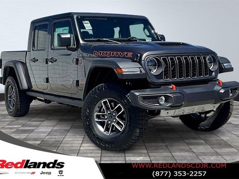 New 2025 Jeep Gladiator Mojave w/ Convenience Group image 1