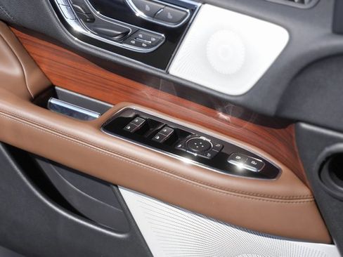 Used 2022 Lincoln Navigator L Reserve image 29