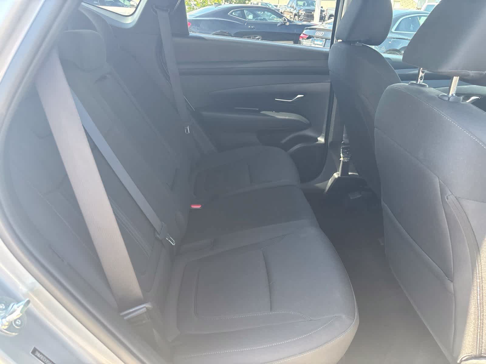 Used 2025 Hyundai Tucson SEL FWD image 14