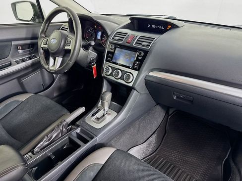 Used 2017 Subaru Crosstrek 2.0i Premium image 34