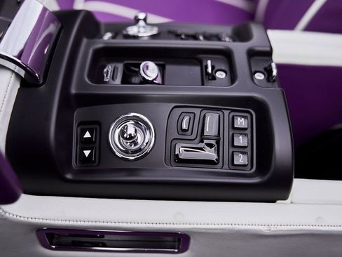 Used 2008 Rolls-Royce Phantom Drophead Coupe RWD image 75