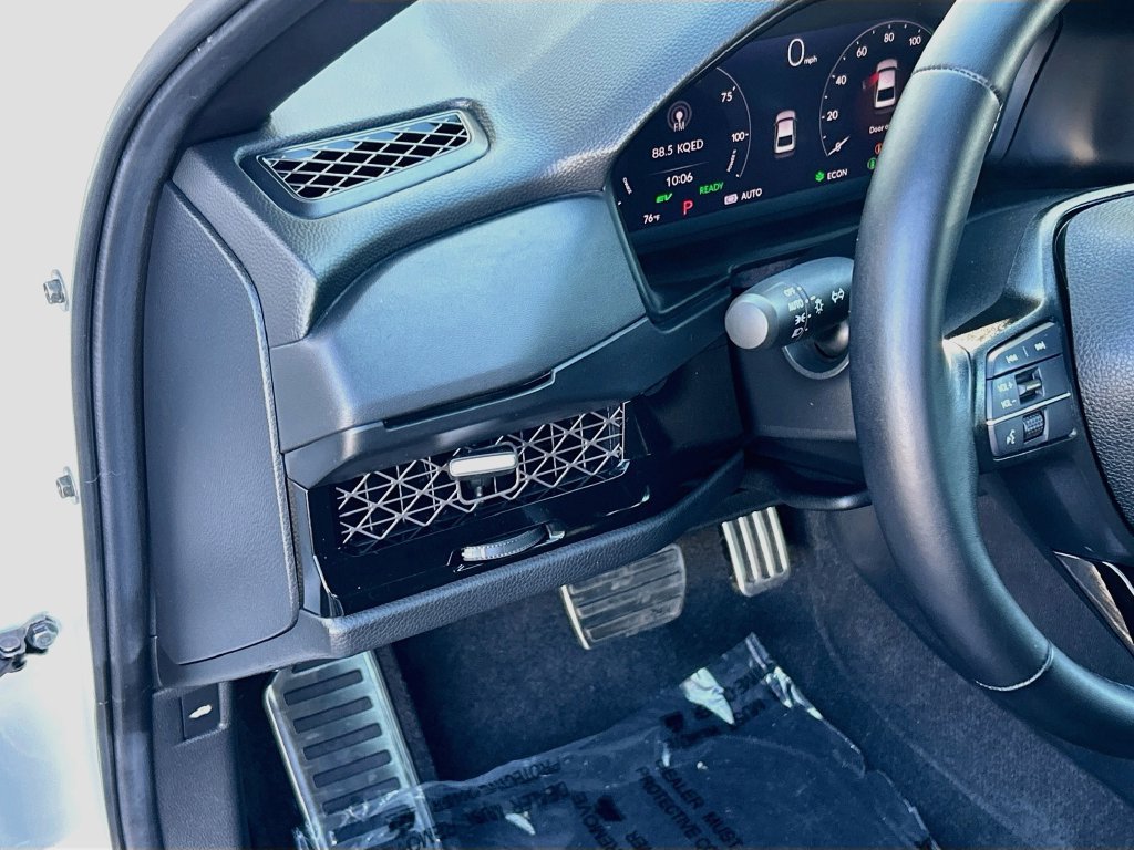 Certified 2024 Honda Accord Sport image 10