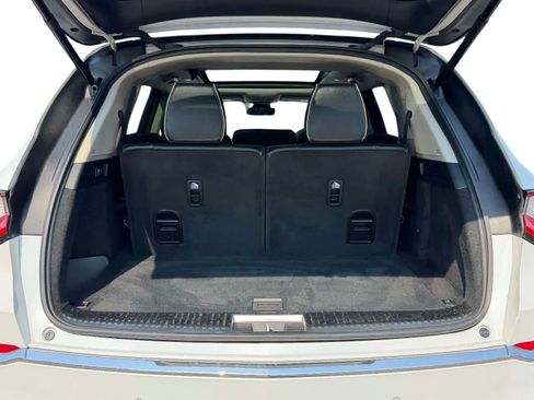 Used 2023 Acura MDX SH-AWD w/ Advance Package image 10