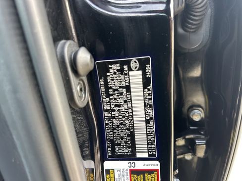 Used 2019 Toyota Avalon Touring image 37