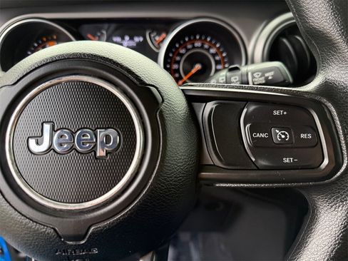 Used 2021 Jeep Wrangler Unlimited Sport image 26