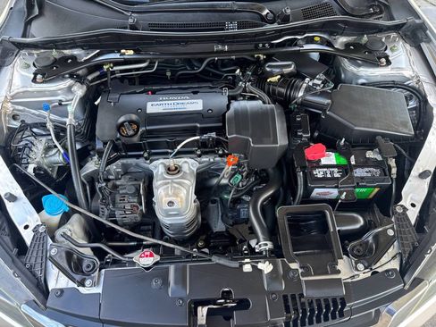 Used 2013 Honda Accord EX image 21