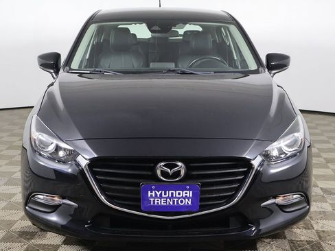 Used 2018 MAZDA MAZDA3 Touring image 9
