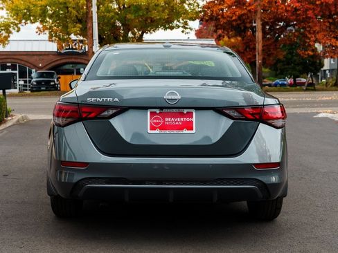 New 2025 Nissan Sentra SV image 5