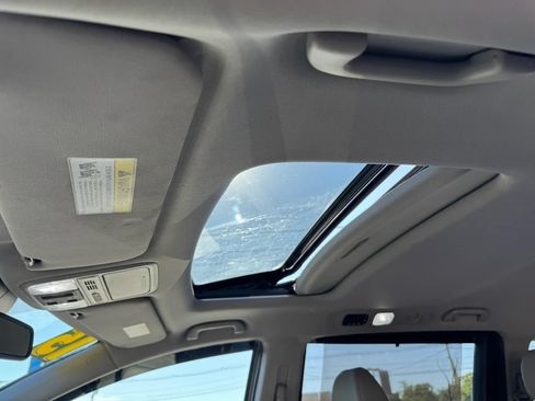 Used 2015 Honda Odyssey EX-L image 13
