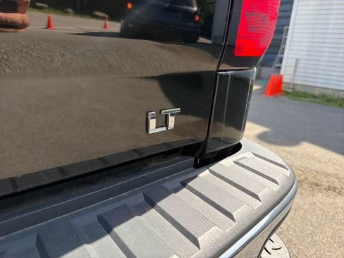 Used 2017 Chevrolet Silverado 1500 LT w/ All Star Edition AWD/4WD image 10