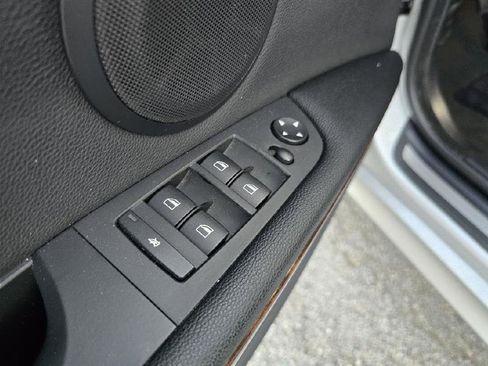 Used 2009 BMW 328i Sedan image 41