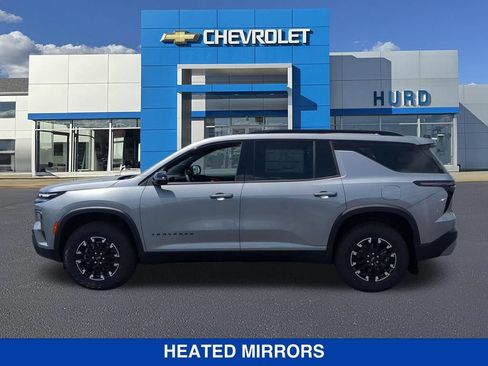 New 2025 Chevrolet Traverse Z71 w/ Enhanced Driving Package AWD/4WD image 8